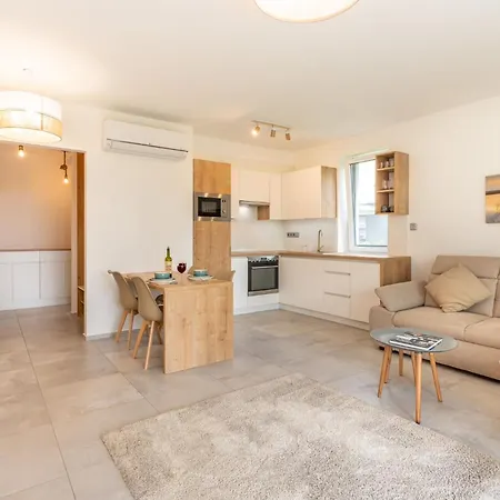 Füzliget Gardenlight Apartamento Balatonfůzfő