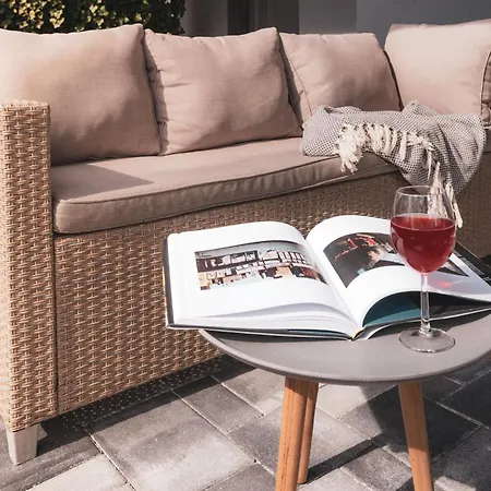 Апартаменты Fuezliget Gardenlight Балатонфюзфё