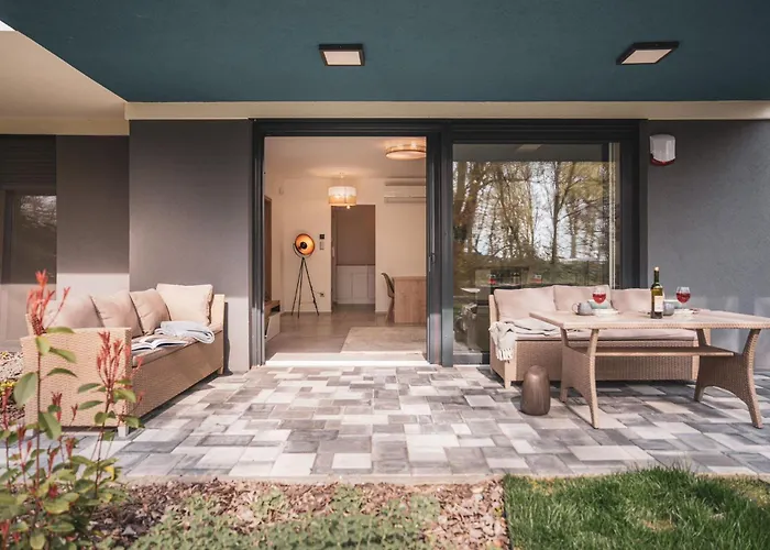 Appartement Fuezliget Gardenlight