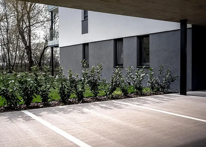 Fuezliget Gardenlight Апартаменты Балатонфюзфё